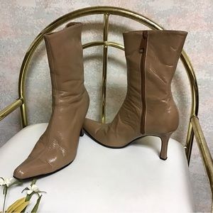 High heel boots